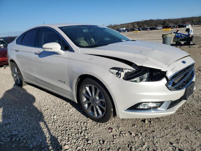 3FA6P0LU4HR398271 - 2017 FORD FUSION SE HYBRID WHITE photo 4