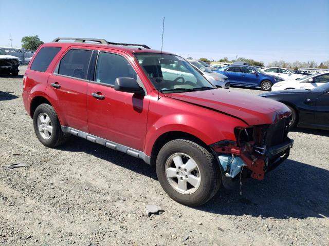 1FMCU0DG6AKA63954 - 2010 FORD ESCAPE XLT RED photo 4