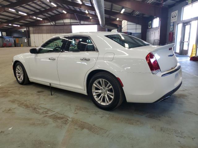 2C3CCAEG4GH319976 - 2016 CHRYSLER 300C WHITE photo 2