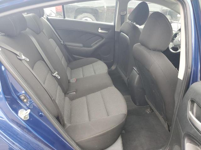 3KPFK4A79JE204831 - 2018 KIA FORTE LX BLUE photo 10