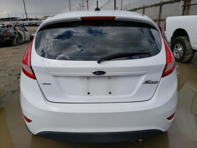 3FADP4FJ5CM171466 - 2012 FORD FIESTA SES WHITE photo 6