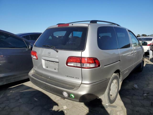 4T3ZF13C53U519269 - 2003 TOYOTA SIENNA LE SILVER photo 3