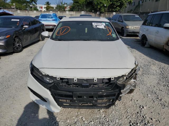 1HGCV1F47KA031999 - 2019 HONDA ACCORD EX WHITE photo 5