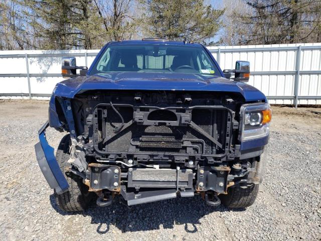 1GT22TEG3GZ394335 - 2016 GMC SIERRA K2500 SLT BLUE photo 5