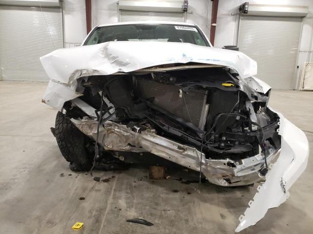 1C6RR7GT6KS643053 - 2019 RAM 1500 CLASS SLT 白色 照片 5