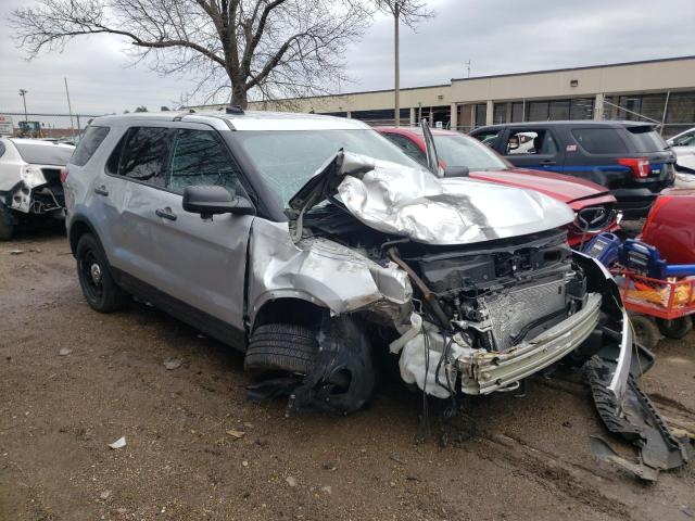 1FM5K8AR2JGB58355 - 2018 FORD EXPLORER POLICE INTERCEPTOR SILVER photo 4