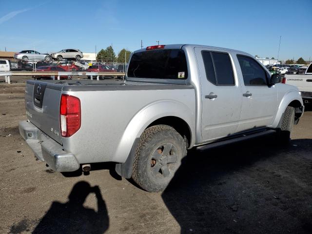 1N6AD0EV3BC403384 - 2011 NISSAN FRONTIER S SILVER photo 3