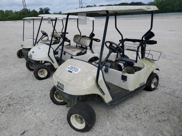 3175043 - 2016 EZ GOLFCART WHITE photo 2