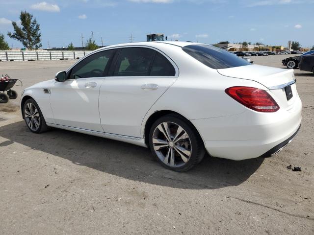 55SWF4JB5GU165956 - 2016 MERCEDES-BENZ C 300 WHITE photo 2