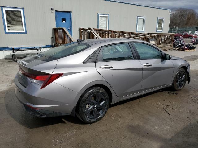 KMHLM4AG7PU623330 - 2023 HYUNDAI ELANTRA SEL GRAY photo 3