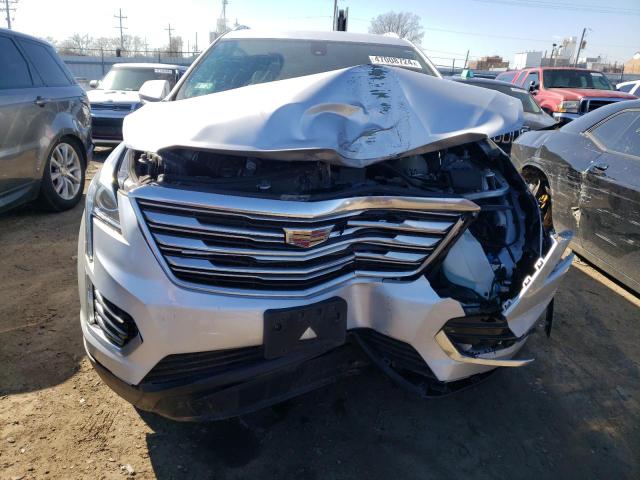 1GYKNARSXJZ107679 - 2018 CADILLAC XT5 SILVER photo 5