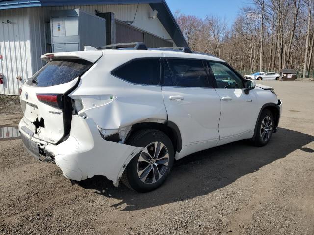 5TDGBRCH0LS509246 - 2020 TOYOTA HIGHLANDER HYBRID XLE SILVER photo 3