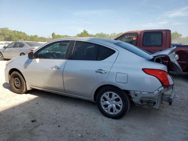 3N1CN7AP0FL810519 - 2015 NISSAN VERSA S SILVER photo 2