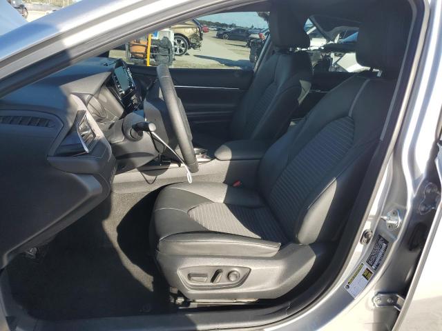 4T1G11AK3PU787235 - 2023 TOYOTA CAMRY SE NIGHT SHADE SILVER photo 7