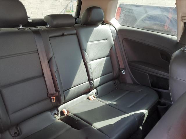 3VW817AU9FM097776 - 2015 VOLKSWAGEN GOLF RED photo 10