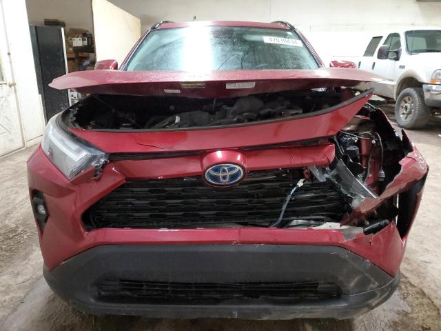 2T3B6RFV3NW037495 - 2022 TOYOTA RAV4 XLE PREMIUM BURGUNDY photo 5