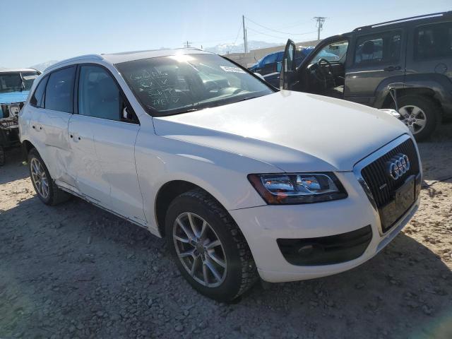 WA1CFAFPXBA030832 - 2011 AUDI Q5 PREMIUM WHITE photo 4