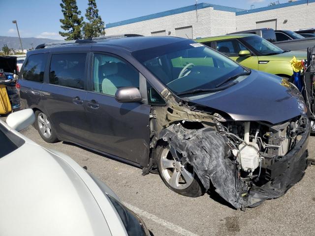 5TDKK3DC5ES473180 - 2014 TOYOTA SIENNA LE GRAY photo 4