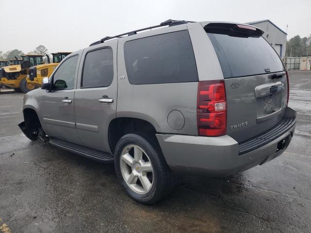 1GNFC13008J104956 - 2008 CHEVROLET TAHOE C1500 GRAY photo 2