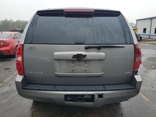 1GNFC13008J104956 - 2008 CHEVROLET TAHOE C1500 GRAY photo 6