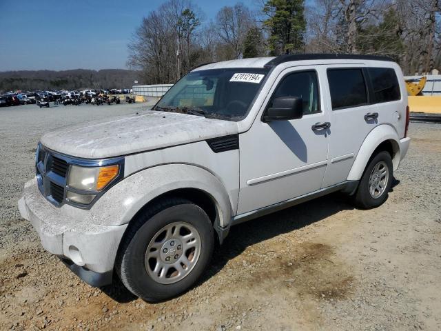 1D4PT2GK4BW590151 - 2011 DODGE NITRO SE WHITE photo 1