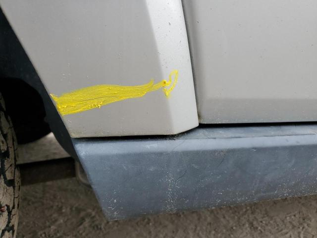 1J8HG48P27C621796 - 2007 JEEP COMMANDER 银色 照片 13