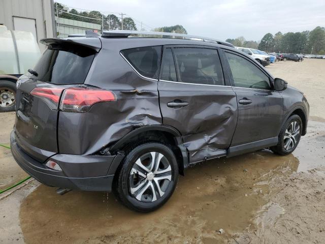 JTMZFREV1JJ181152 - 2018 TOYOTA RAV4 LE CHARCOAL photo 3