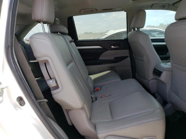 5TDKKRFHXFS103498 - 2015 TOYOTA HIGHLANDER XLE WHITE photo 11