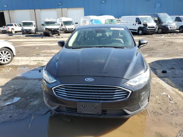 3FA6P0G70KR233264 - 2019 FORD FUSION S BLACK photo 5