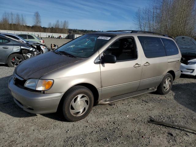 2003 TOYOTA SIENNA LE, 