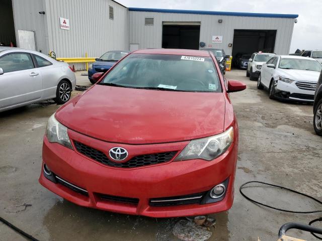 4T1BF1FK7DU714689 - 2013 TOYOTA CAMRY L RED photo 5