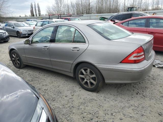 WDBRF54HX7F856866 - 2007 MERCEDES-BENZ C 280 SILVER photo 2