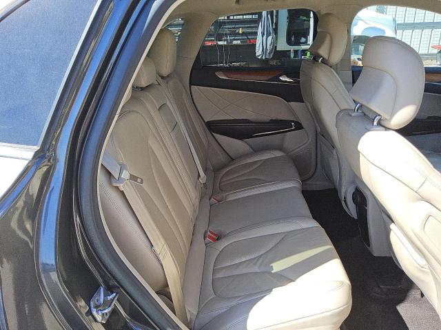 5LMCJ2C96HUL12112 - 2017 LINCOLN MKC SELECT رمادي صورة 11