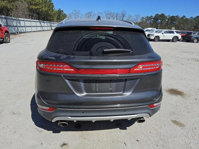5LMCJ2C96HUL12112 - 2017 LINCOLN MKC SELECT رمادي صورة 6