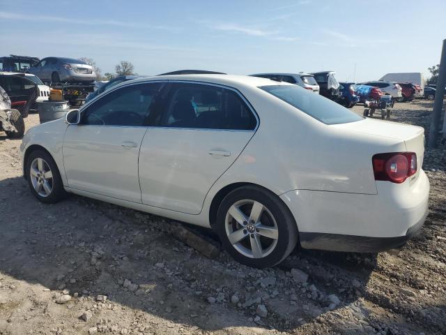 3VWRM71K58M105112 - 2008 VOLKSWAGEN JETTA SE WHITE photo 2