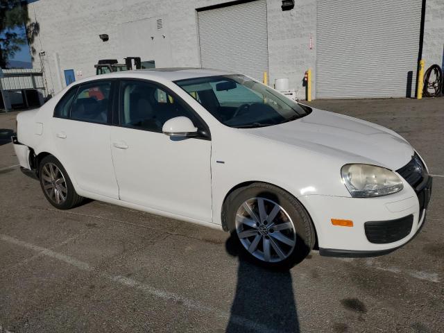 3VWRA7AJ1AM050485 - 2010 VOLKSWAGEN JETTA WOLFSBURG 白色 照片 4