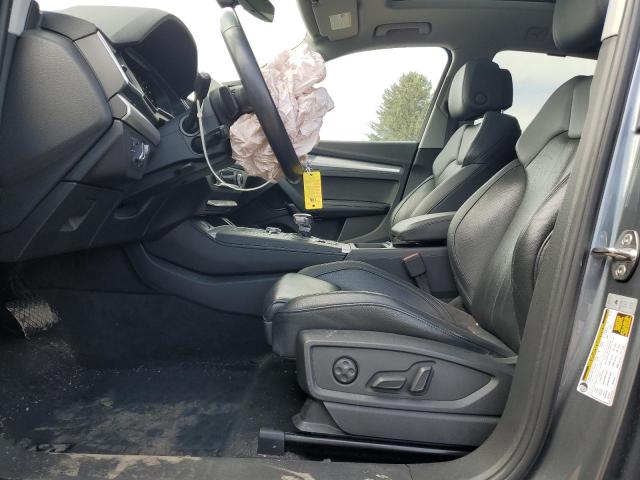 WA1CNBFY8J2062141 - 2018 AUDI Q5 PRESTIGE 银色 照片 7