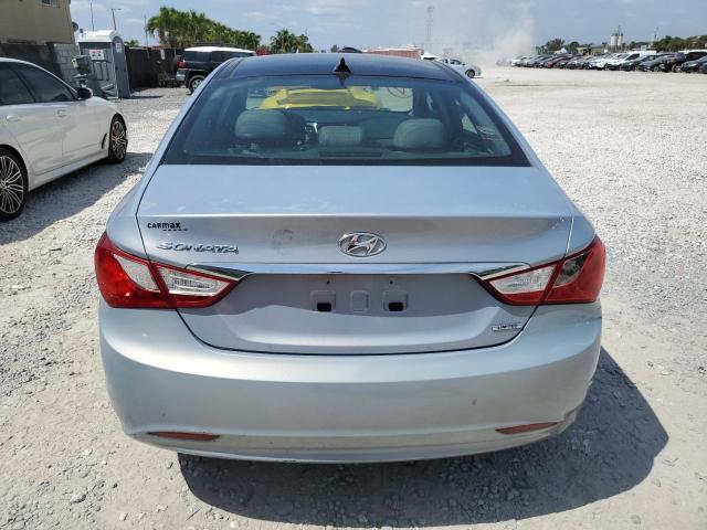 5NPEC4AC0CH322433 - 2012 HYUNDAI SONATA SE GRAY photo 6