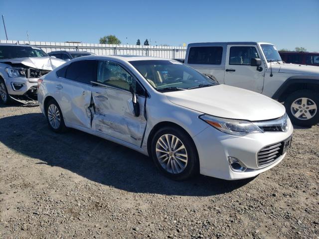 4T1BD1EB3DU014823 - 2013 TOYOTA AVALON HYBRID WHITE photo 4