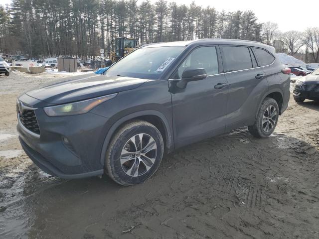 5TDGZRAH3NS111837 - 2022 TOYOTA HIGHLANDER XLE 黑色 照片 1