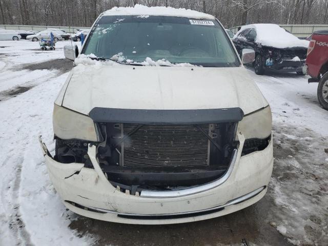 2C4RC1CGXCR181860 - 2012 CHRYSLER TOWN & COU TOURING L WHITE photo 5