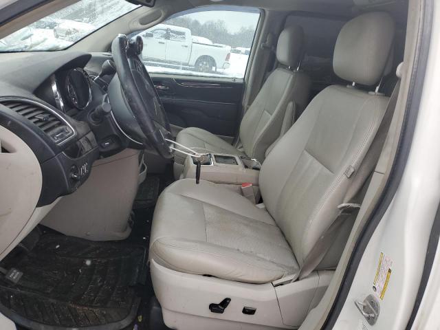 2C4RC1CGXCR181860 - 2012 CHRYSLER TOWN & COU TOURING L WHITE photo 7