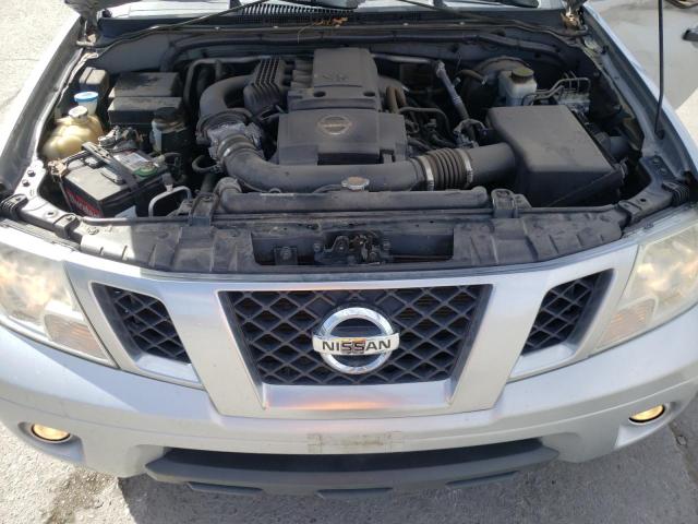 1N6AD0EV3JN738034 - 2018 NISSAN FRONTIER S SILVER photo 11