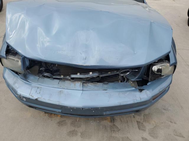 1ZVFT80N965131870 - 2006 FORD MUSTANG BLUE photo 11