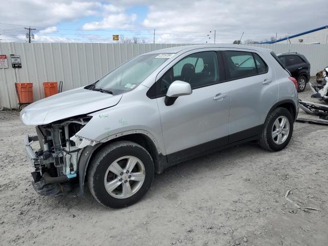 KL7CJNSB1HB102071 - 2017 CHEVROLET TRAX LS SILVER photo 1