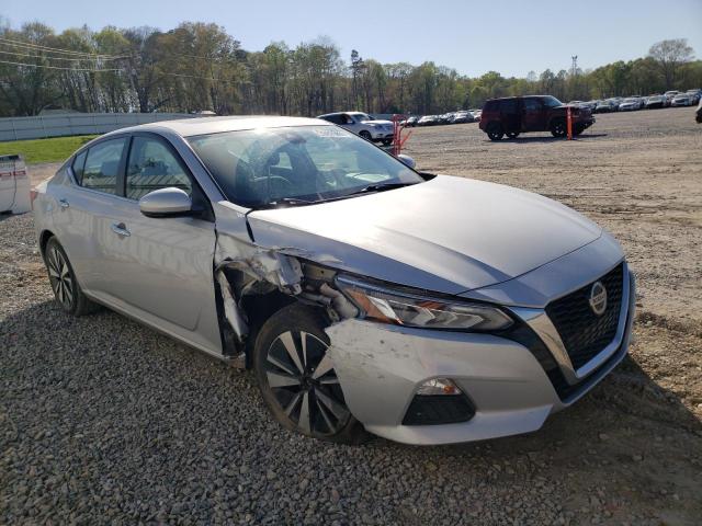 1N4BL4DV7MN357137 - 2021 NISSAN ALTIMA SV SILVER photo 4