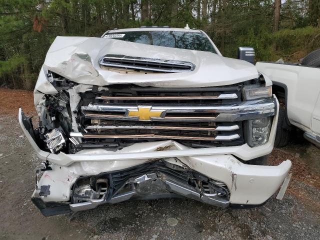 1GC4YVEY9NF277496 - 2022 CHEVROLET SILVERADO K3500 HIGH COUNTRY WHITE photo 5