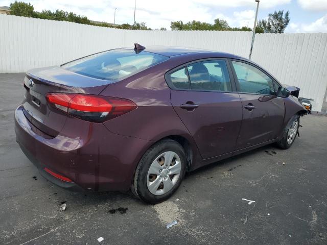 3KPFK4A76HE104230 - 2017 KIA FORTE LX BURGUNDY photo 3