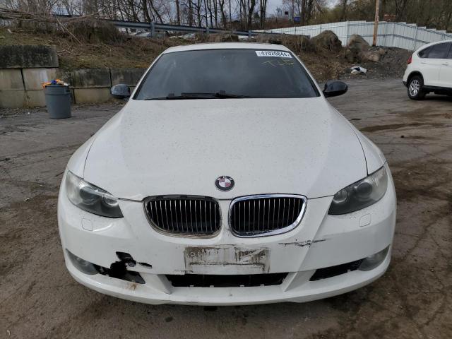 WBAWV53507PW24962 - 2007 BMW 328 XI SULEV WHITE photo 5