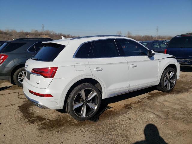 WA1GAAFY0N2065869 - 2022 AUDI Q5 PREMIUM 45 WHITE photo 3